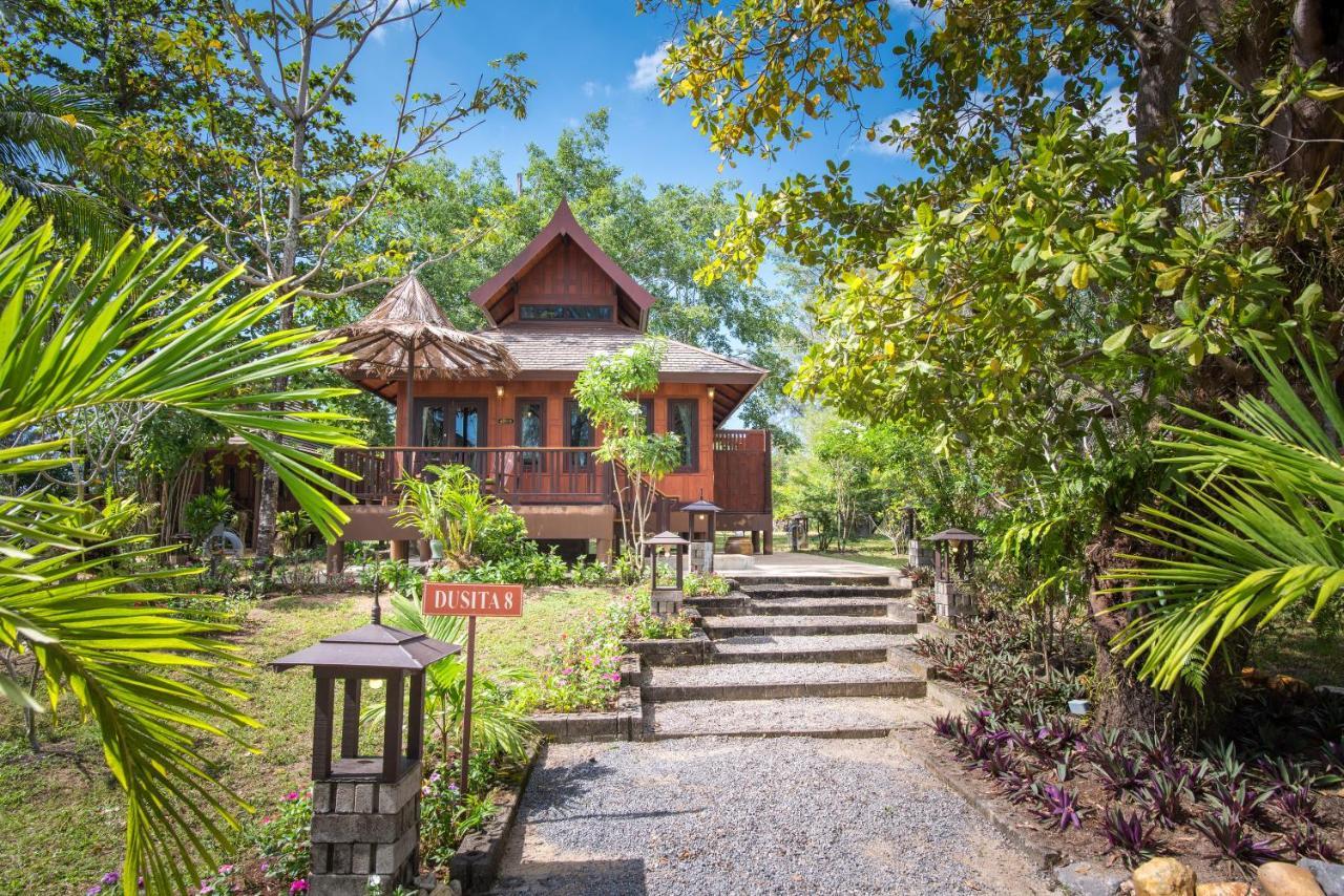 Thailife Wellness & Meditation Resort- Sha Plus Khao Lak Esterno foto