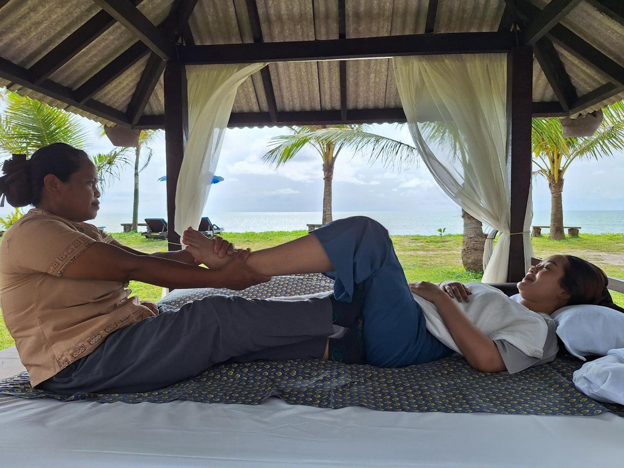 Thailife Wellness & Meditation Resort- Sha Plus Khao Lak Esterno foto