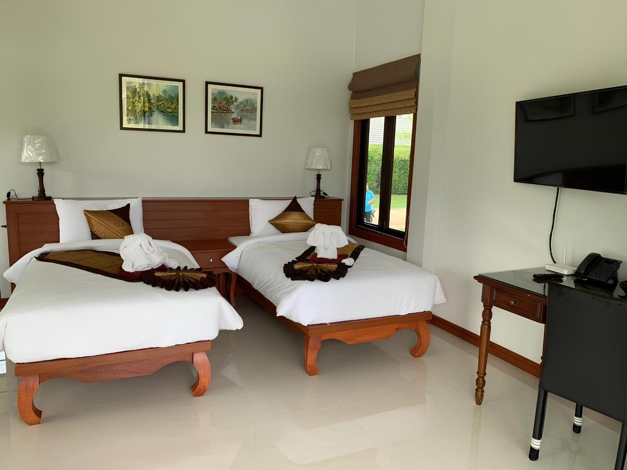 Thailife Wellness & Meditation Resort- Sha Plus Khao Lak Esterno foto